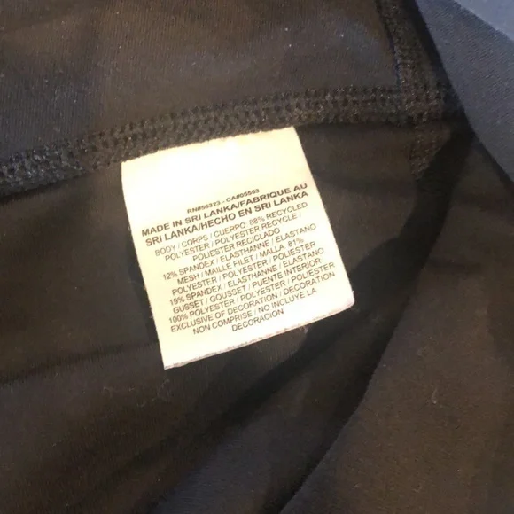 Nike Women’s Size Medium Athletic Cropped Leggings - Picture 5 of 10